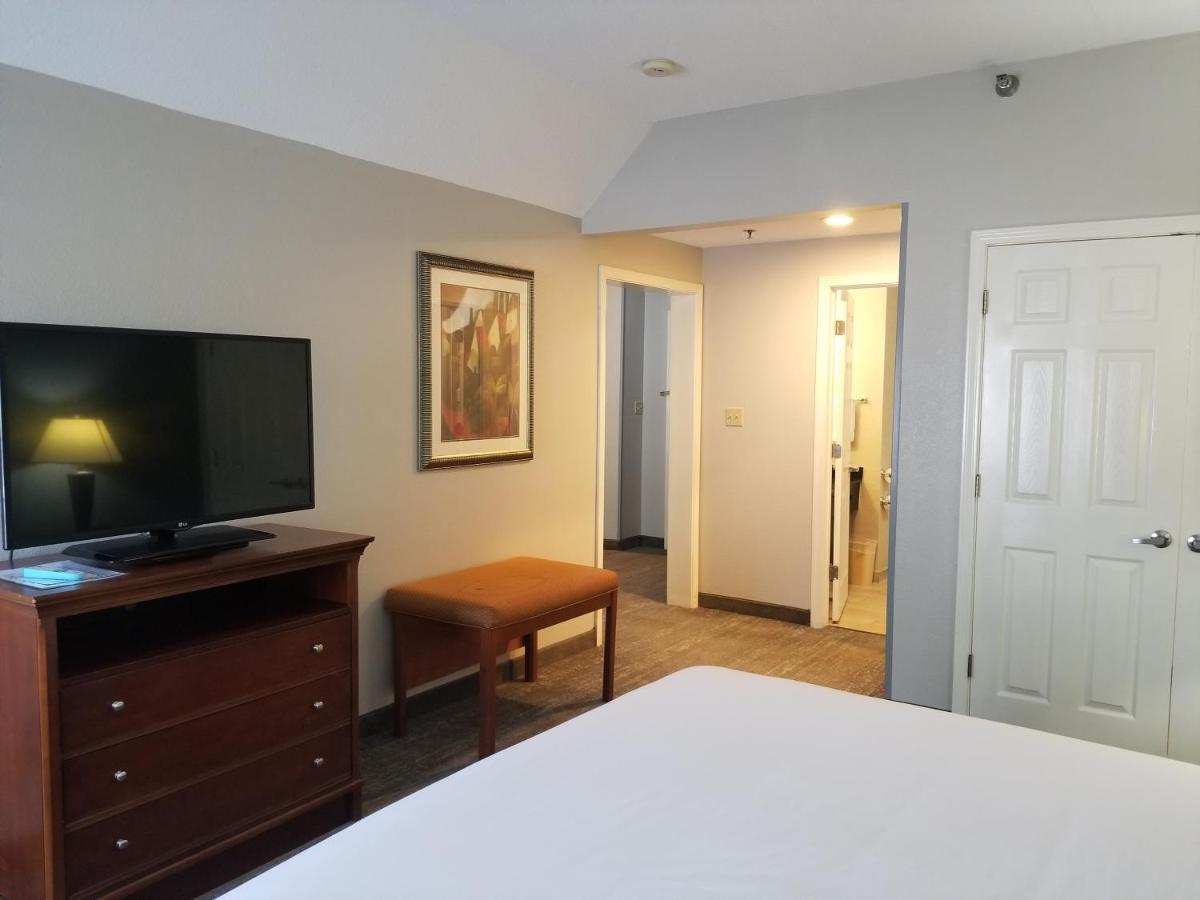Wingate By Wyndham Savannah I-95 North Port Wentworth Exterior photo