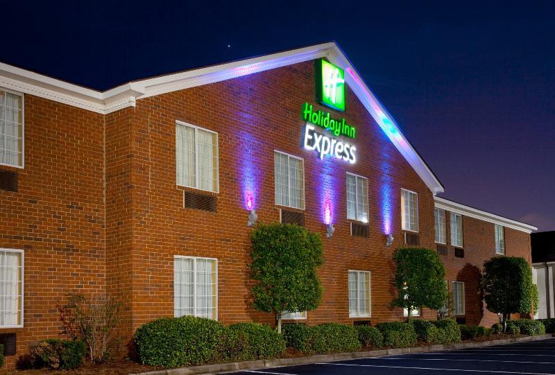 Wingate By Wyndham Savannah I-95 North Port Wentworth Exterior photo